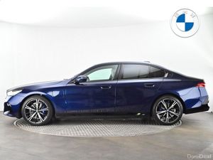 BMW 5-Series 530e M Sport Saloon - Image 3