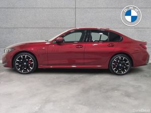 BMW 3-Series 330e - Image 4