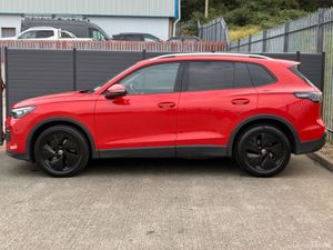 Volkswagen Tiguan LA EDI 2.0 TDI DSG 150HP - Image 3