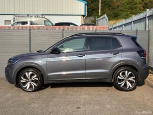 Volkswagen T-Cross BLACK EDITION TSI - Image 3