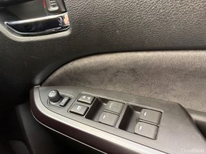 Suzuki Vitara 1.5 S1-HEV ULTRA AGS 5DR - Image 2