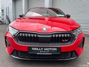 Skoda Octavia 2.0 PETROL VRS AUTOMATIC - Image 2