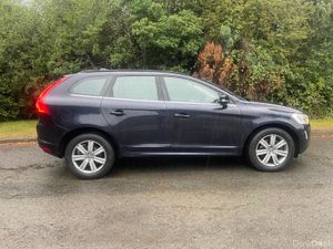 Volvo XC60 2017 - Image 3