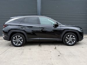 Hyundai Tucson EXECUTIVE PLUS 5DR - Image 3