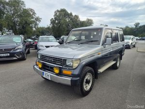 Toyota Land Cruiser 2 5 Prado LJ78G AUTO 8 Seater - Image 2