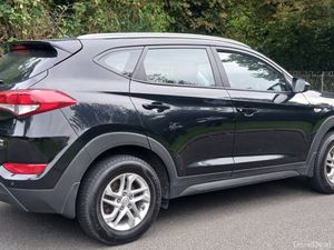 Hyundai Tucson 2018 1.6 PETROL COMFORT 5dr - Image 3