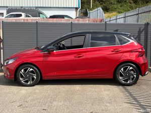 Hyundai i20 DELUXE PLUS 2TONE 5DR - Image 3