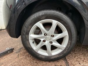 Peugeot 208 ACTIVE 1.0 4DR - Image 4