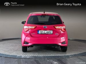 Toyota Yaris Vitz Hybrid Auto - Image 4