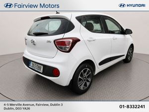 Hyundai i10 DELUXE 1.0 Petrol - Only 14,000 Km - - Image 2
