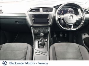Volkswagen Tiguan 2.0TDI 150HP HIGHLINE WITH TECHN - Image 3