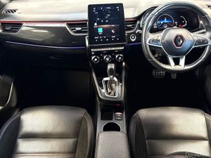 Renault Arkana R.S. LINE E-TECH HYBRID 145 AUTO - Image 2