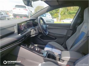 Volkswagen Golf Hatchback R - Image 3
