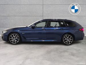 BMW 5-Series 530e M Sport Touring - Image 4