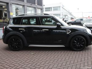 2.0SD CROSSOVER ALL4 ALL WHEEL DRIVE 5DR ESTATE AU - Image 3
