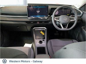 Volkswagen T-Roc **Save €1000 vs New** LIFE 1.5TSI - Image 2