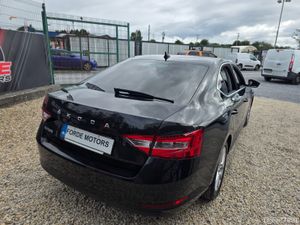 Skoda Superb 2021 - Image 4