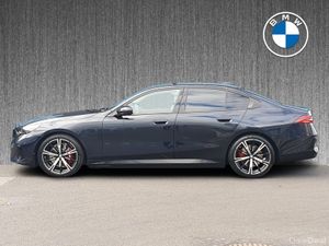 BMW 5-Series 530e M Sport Pro Saloon - Image 4
