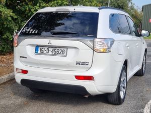 2015 MITSUBISHI OUTLANDER HYBRID AUTO €8,990 - Image 4