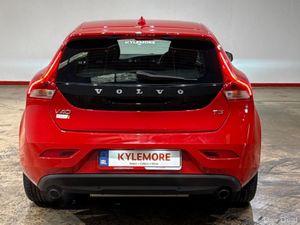 Volvo V40 TACK EDITION - 1.5 AUTOMATIC - FACTORY A - Image 4