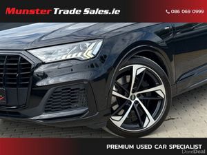 Audi Q7 S-Line Black Edition 55 TFSI E - Image 2