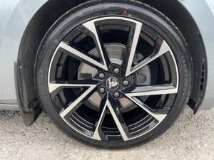 Skoda Superb - Image 3