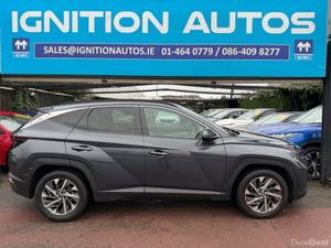 Hyundai Tucson 1.6 DSL, EXECUTIVE MODEL, MANUAL, S - Image 2