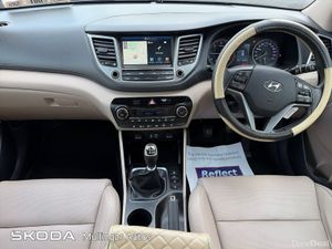 Hyundai Tucson 1.7 D Premium SE - Image 2