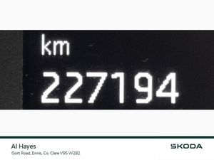 Skoda Kodiaq **FULL LEATHER**AUTOMATIC --7 SEATER* - Image 4