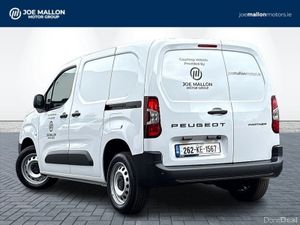 Peugeot Partner PRO PLUS 1.5 HDI AUTO 130 1000 ** - Image 3