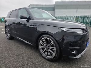 Land Rover Range Rover Sport P440E SPORT DYN SE NE - Image 4