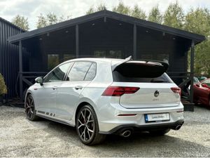 Volkswagen Golf GTI CLUBSPORT 2.0 TSI 300BHP, TILT - Image 4