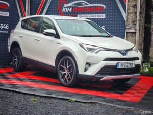 2016 Toyota RAV4 Hybrid - Image 3