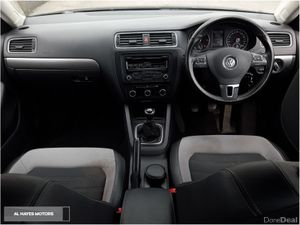 Volkswagen Jetta **NCT 05-2027**HIGHLINE **1.6 TDI - Image 2