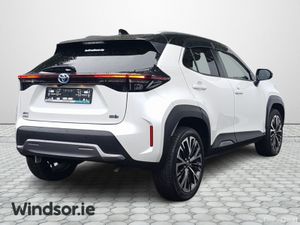 Toyota Yaris Cross Hybrid Adventure - Image 3