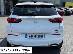 Opel Grandland X Elegance Plug-in Hybrid 1.6T 225P - Image 4