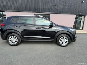 Hyundai Tucson SE NAV48V MHEV CRD CRDI NAV - Image 3