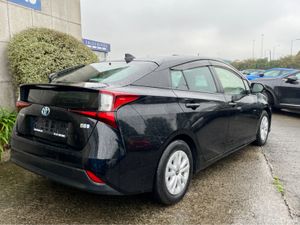 Toyota Prius S AUTOMATIC HYBRID 1.8 PETROL //REVER - Image 4