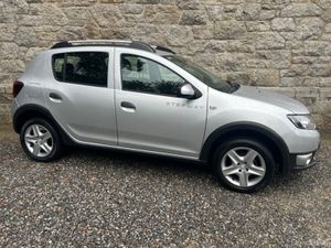 Dacia Sandero STEPWAY ALTERNATIVE 1. 1.5 DCI 90 - Image 4