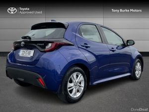 Toyota Yaris - Hybrid - New Generation - Luna Edit - Image 2
