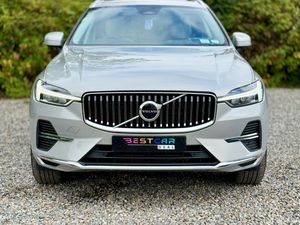 2022 Volvo XC60 T6 Inscription PHEV 340HP AWD Auto - Image 4