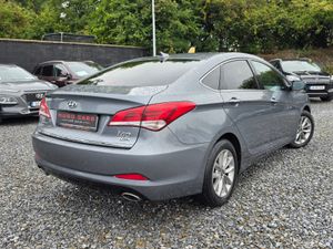 172 Hyundai i40 1.7d/High spec/Warranty - Image 2