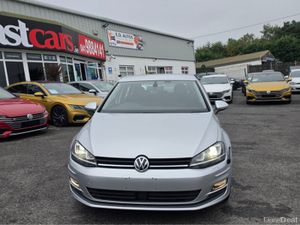 Volkswagen Golf ONLY 9725 KM ! !! 1.2 TSI AUTOMATI - Image 2