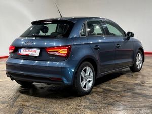 Audi A1 1.0 TFSI AUTOMATIC - 15'' FACTORY ALLOYS - - Image 3