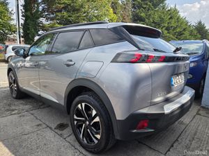 2021 PEUGEOT 2008 ALLURE PREMIUM 1.2 PETROL - Image 4