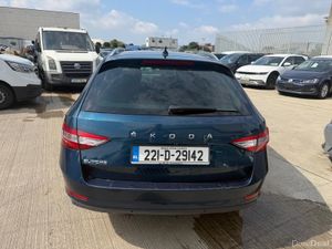 Skoda Superb 2022 D DSG FULL SERVICE HISTORY ! - Image 3