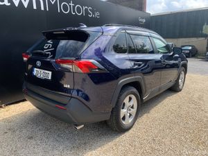 TOYOTA RAV4 2.5 X HYBRID AUTOMATIC 2.5 PETROL - Image 3