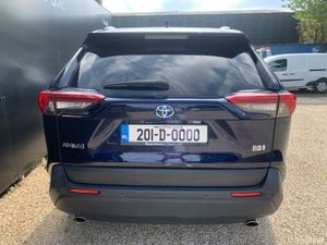 TOYOTA RAV4 2.5 X HYBRID AUTOMATIC 2.5 PETROL - Image 4