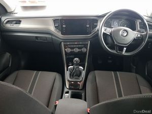 Volkswagen T-Roc 1.0 TSI 115bhp Design - Image 4