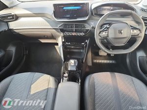 Peugeot 208 ** E208  ** ALLURE HIGH SPEC ** 50KWH - Image 2